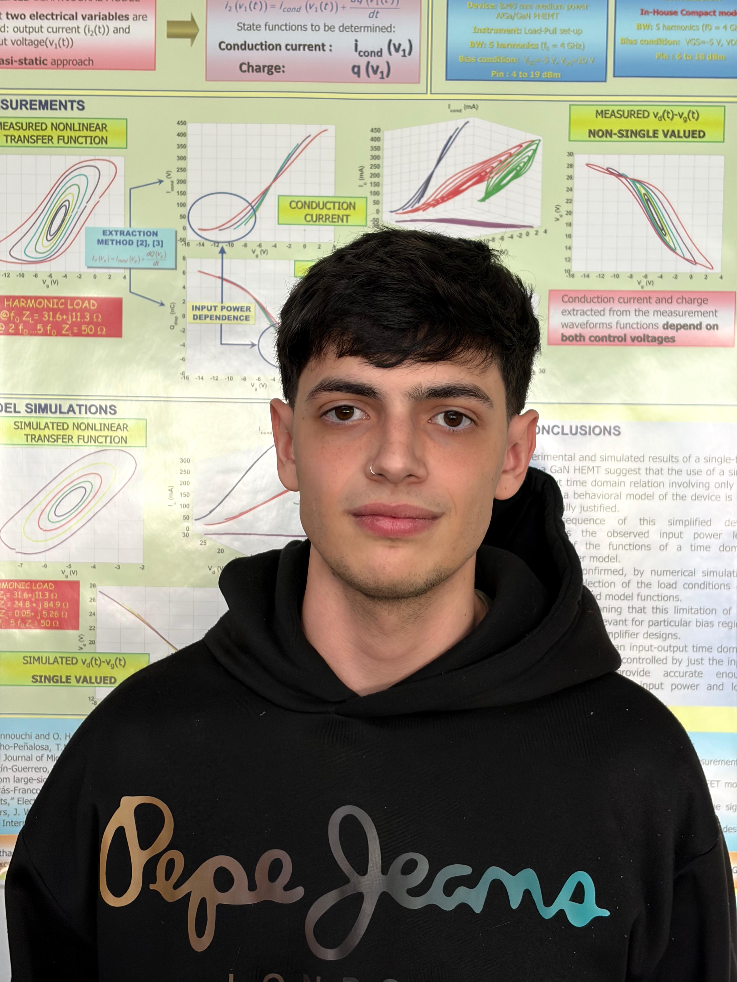 Salinas Teruel,&nbsp; N�stor